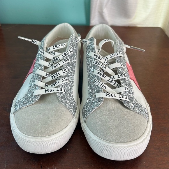 Vintage Havana White and Pink Glitter Sneakers - Picture 7 of 13